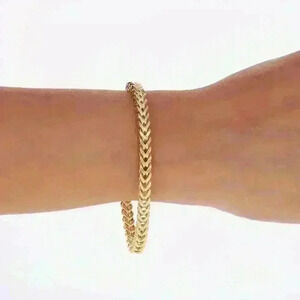 NWT 18K Gold Plated Minimalist Double Curb Link Chain Bracelet